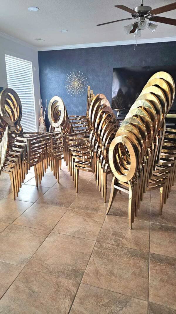 Oval back chavari chairs